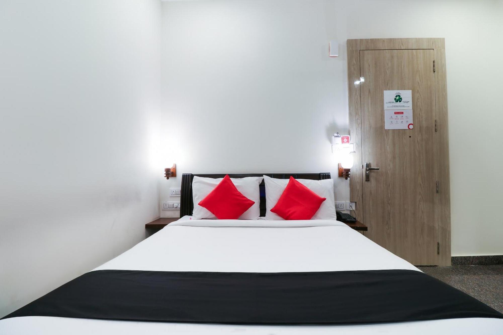 Capital O Gn Suites بنغالور المظهر الخارجي الصورة