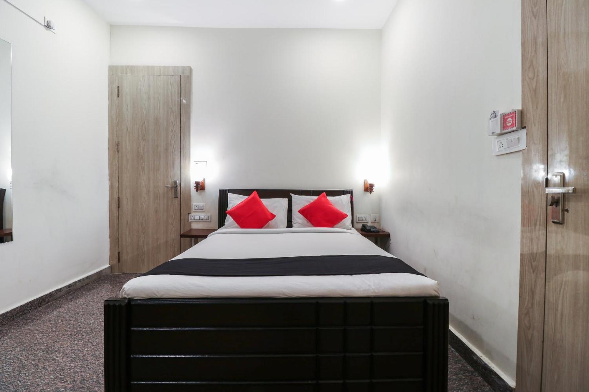 Capital O Gn Suites بنغالور المظهر الخارجي الصورة