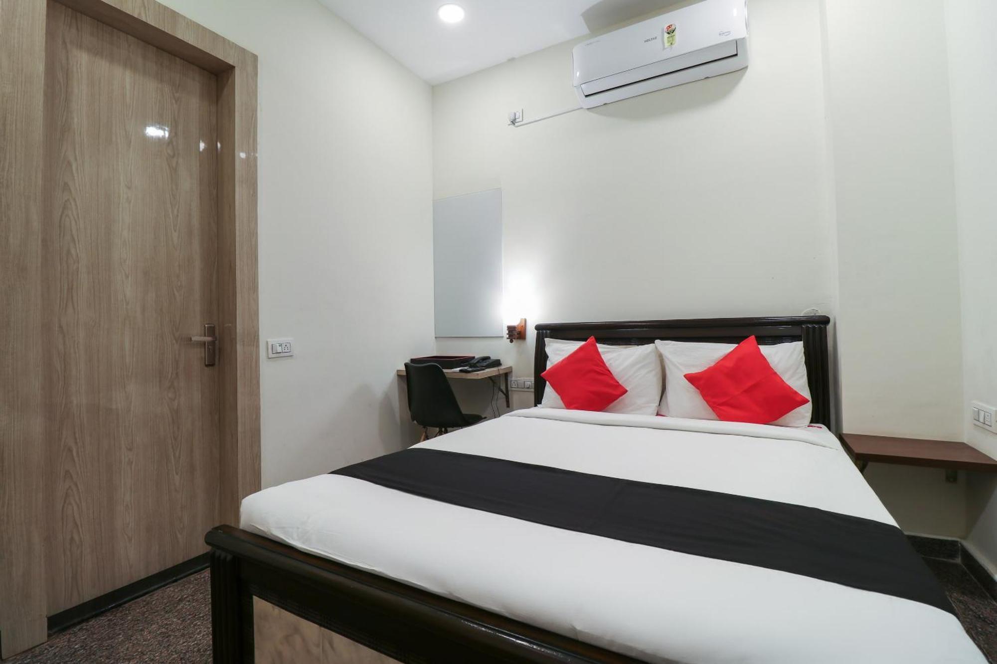Capital O Gn Suites بنغالور المظهر الخارجي الصورة