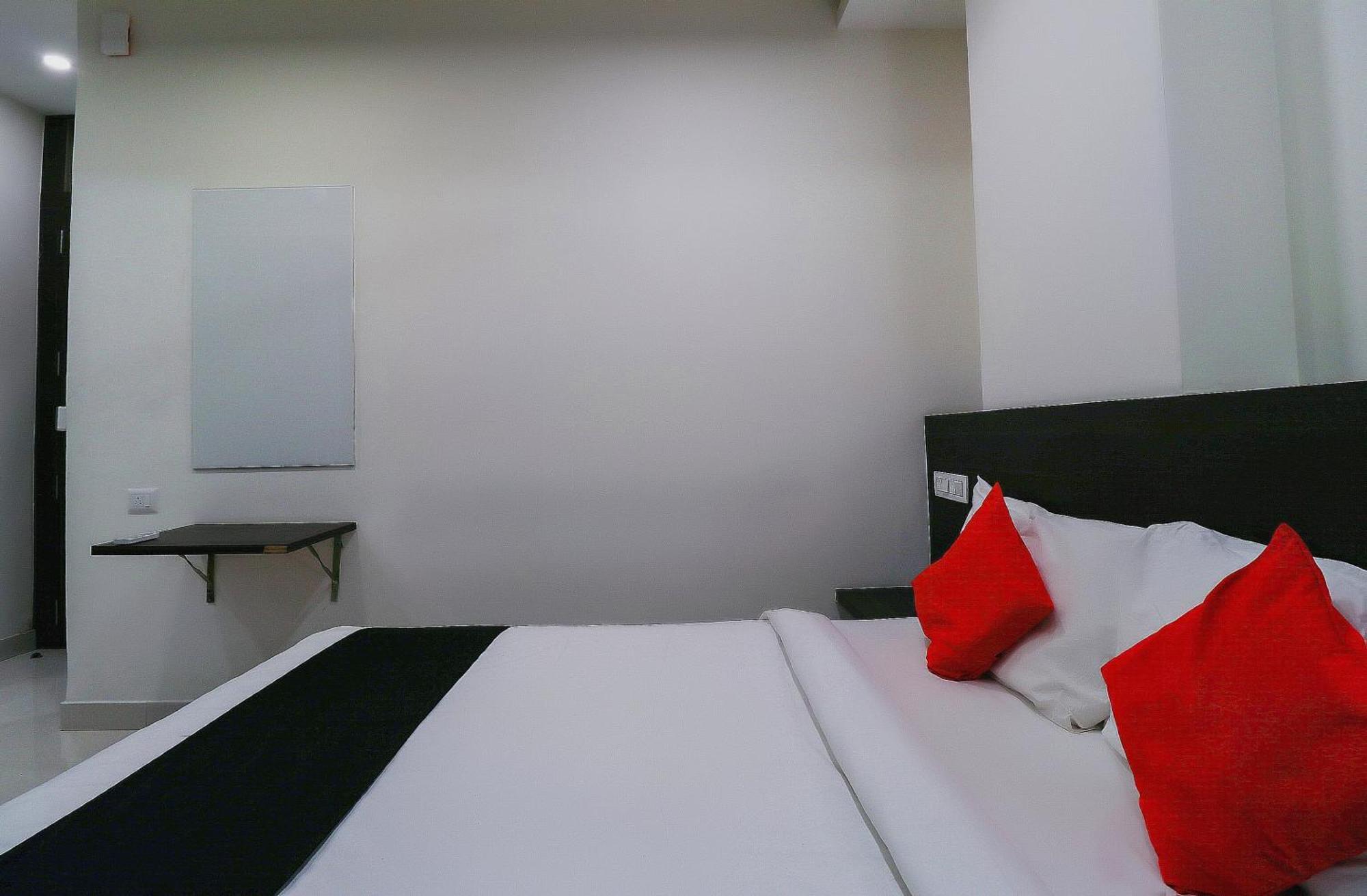 Capital O Gn Suites بنغالور المظهر الخارجي الصورة