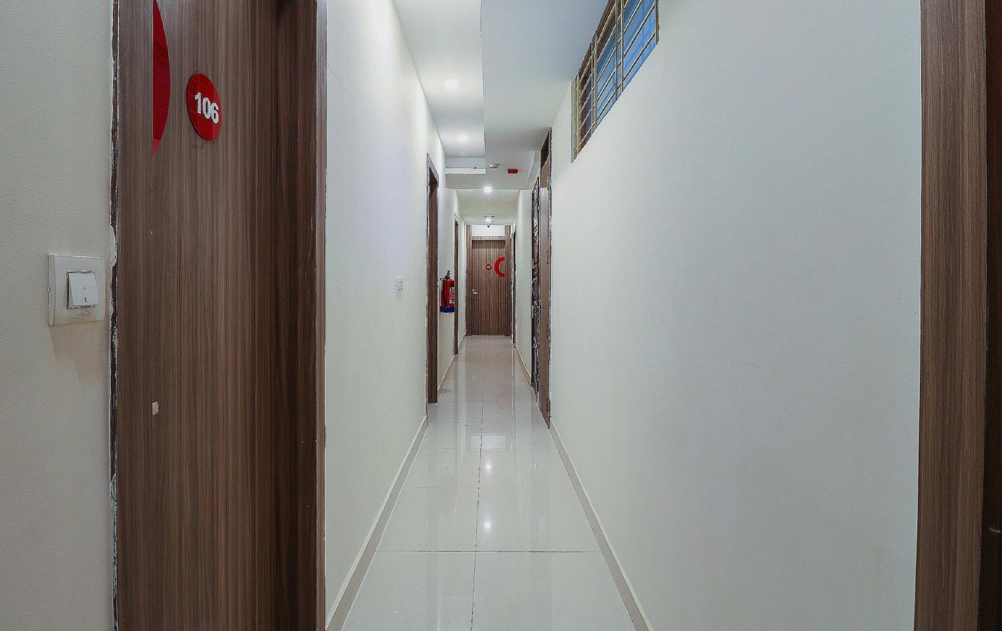 Capital O Gn Suites بنغالور المظهر الخارجي الصورة